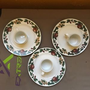 Vintage TCTC 3  Dinner Plate with Four  Matching Cups